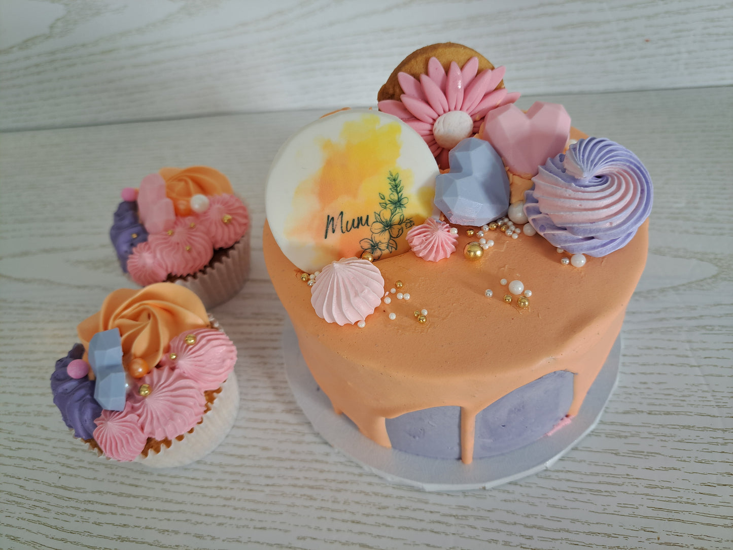 Bento cake and Cupcakes