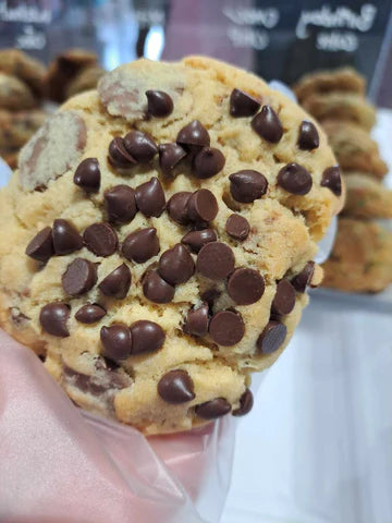 Mix Box of 6 Chunky Cookies