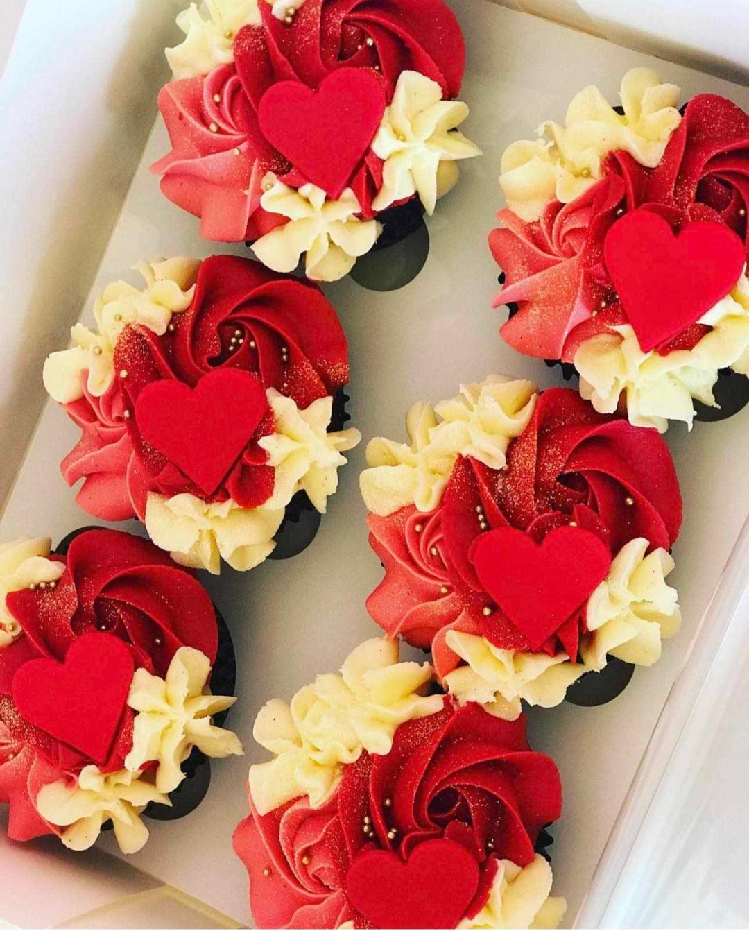 Valentines Cupcakes (6-Pack)
